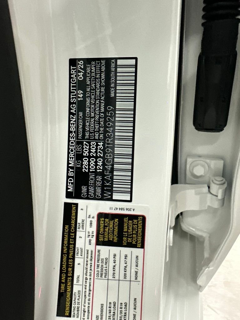 New 2026 Polar White Mercedes-Benz C 300 image 29