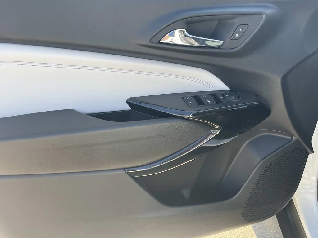 2026 Chevrolet Trax LT - Photo 11