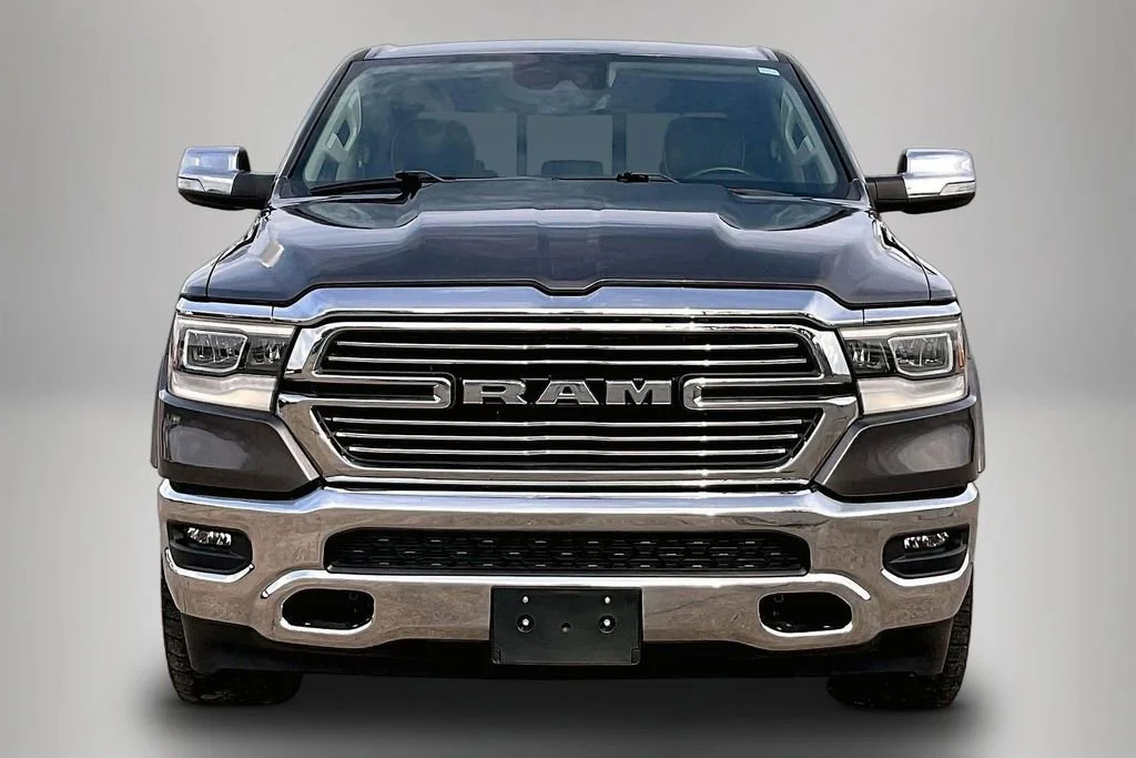 Used 2022  Ram Laramie image 3