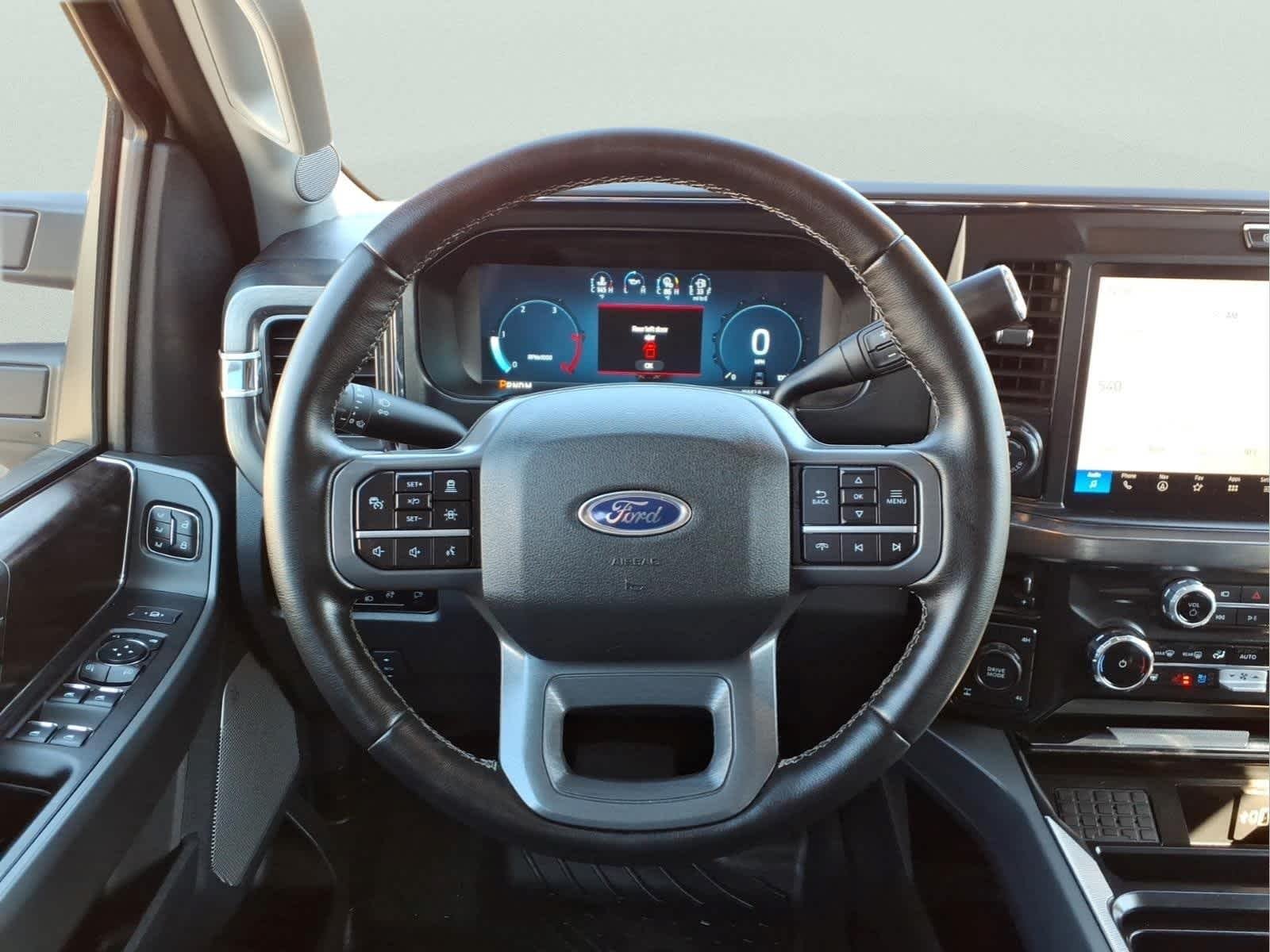 Used 2025 Avalanche Ford LARIAT image 18