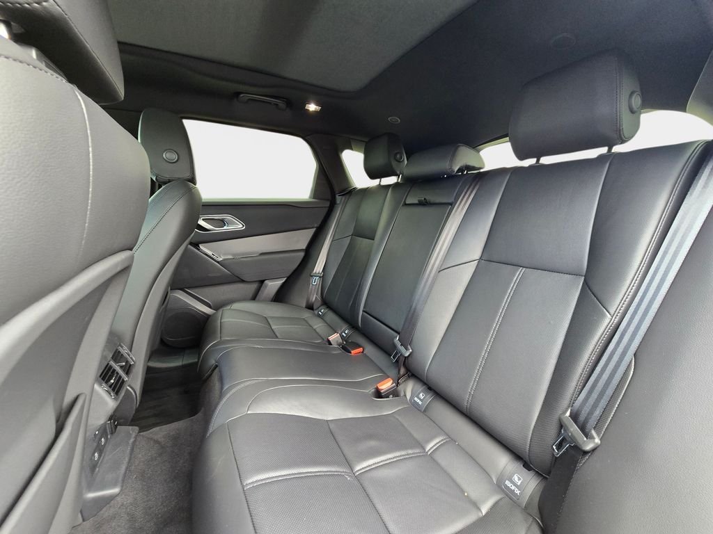 Certified Used 2025 Gray Land Rover Dynamic SE image 14