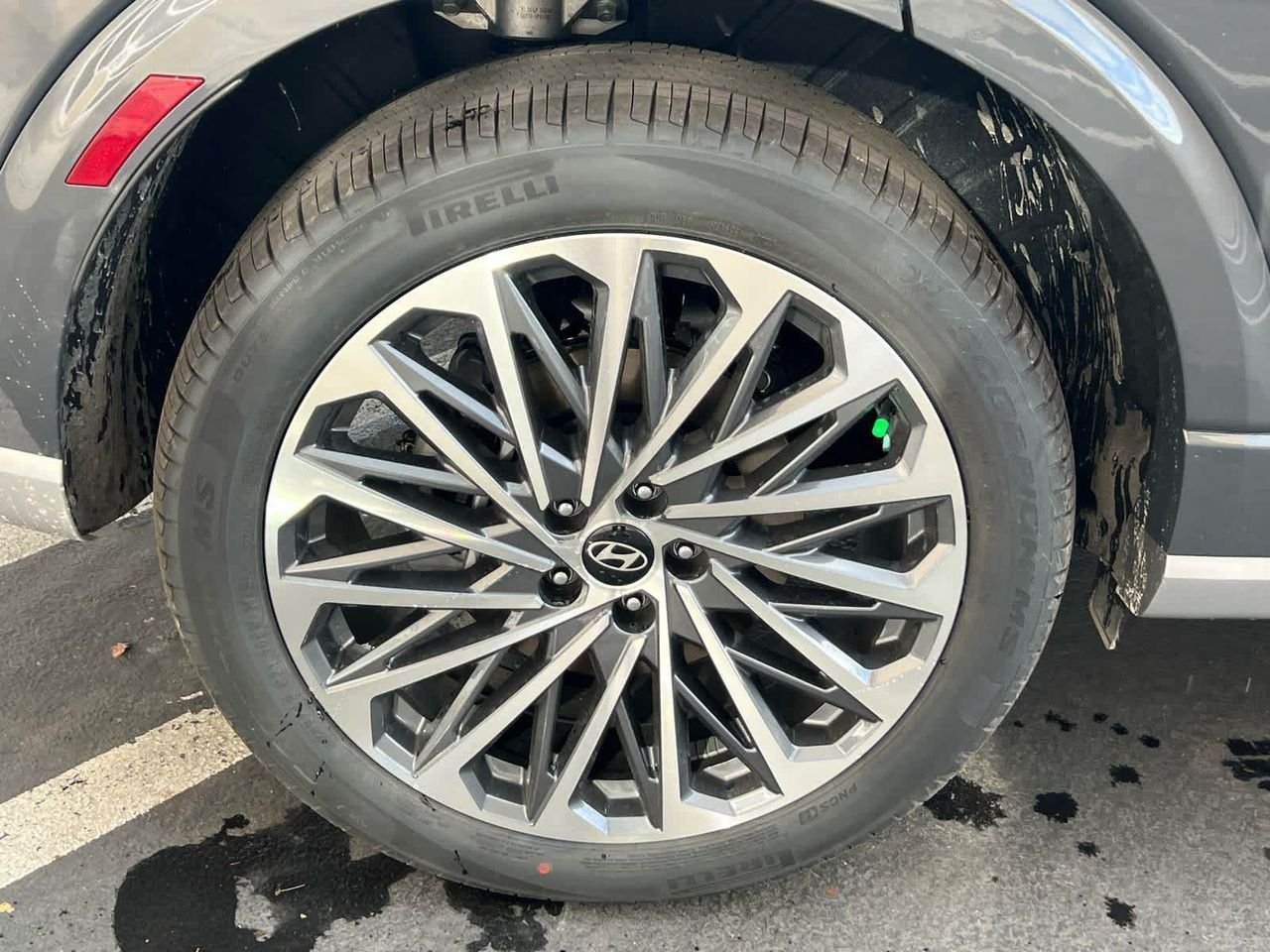 New 2026 Ecotronic Gray Pearl Hyundai Calligraphy AWD image 15
