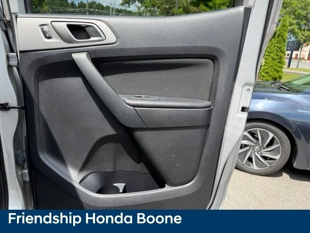 Used 2019 Silver Ford XLT image 34
