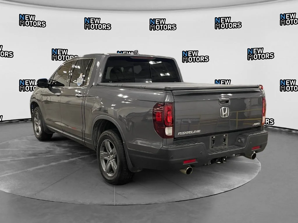 Used 2023 Modern Steel Metallic Honda RTL-E image 3