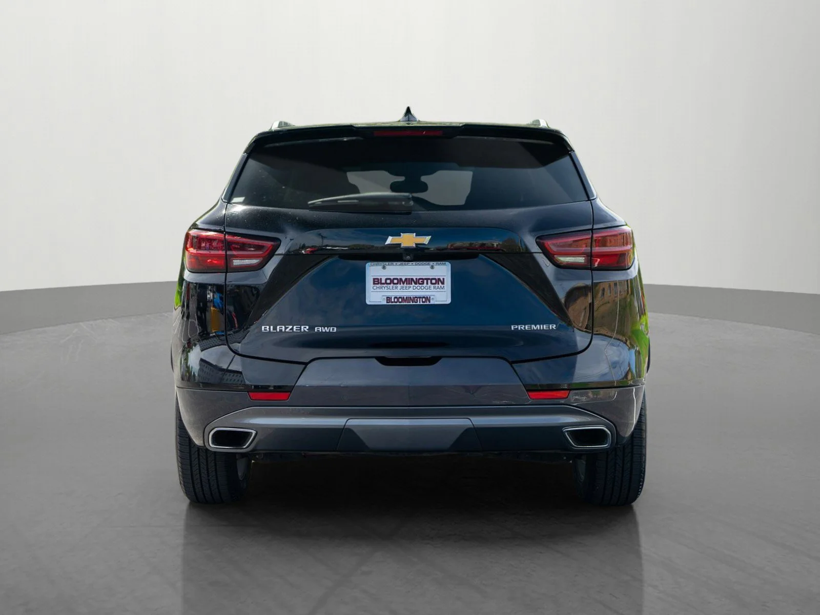 Used 2024 Black Chevrolet Premier image 6