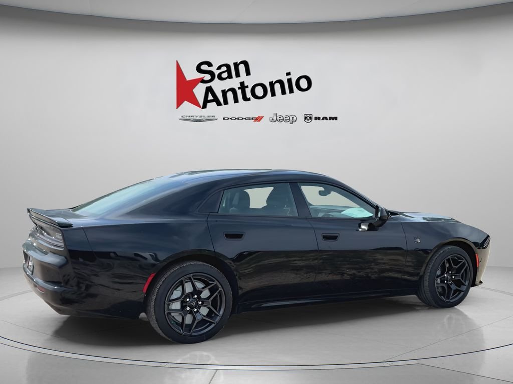 New 2026 Diamond Black Crystal Pearlcoat Dodge Scat Pack image 15