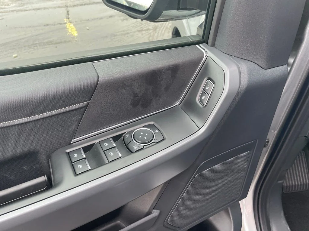 2025 Ford F-150 XLT - Photo 26