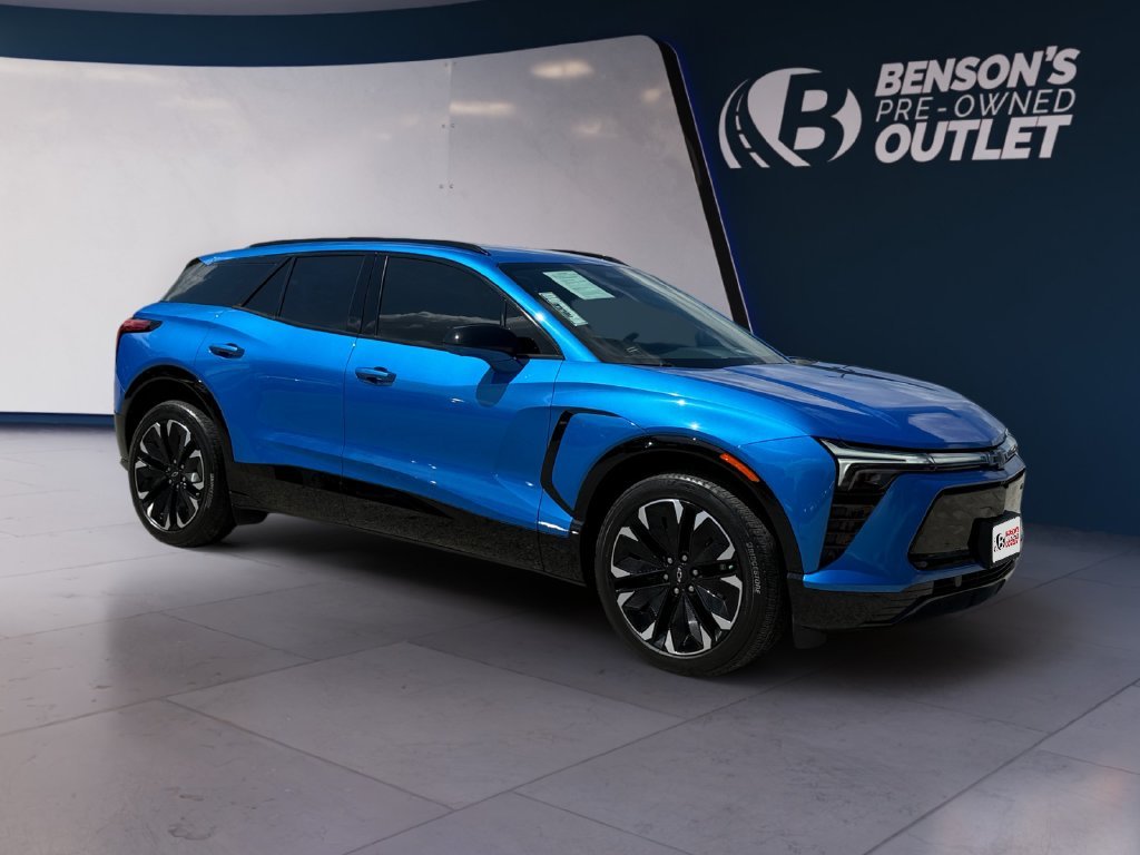 Used 2024 Blue Chevrolet RS image 7