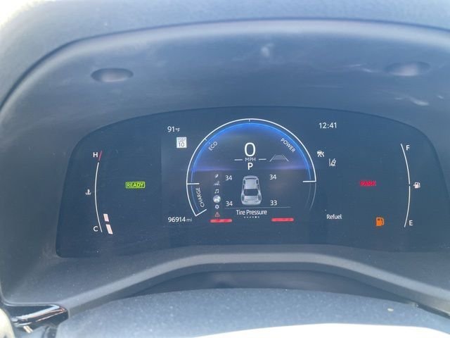 Used 2025 White Toyota SE image 5