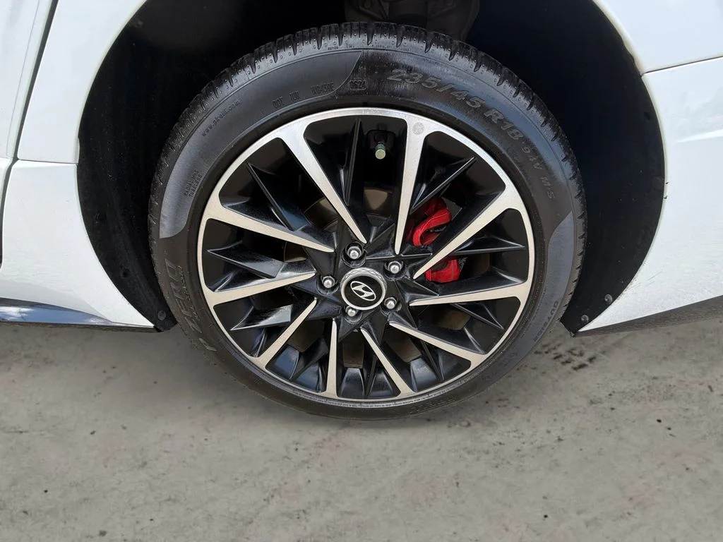Used 2021 Gray Hyundai Limited image 14