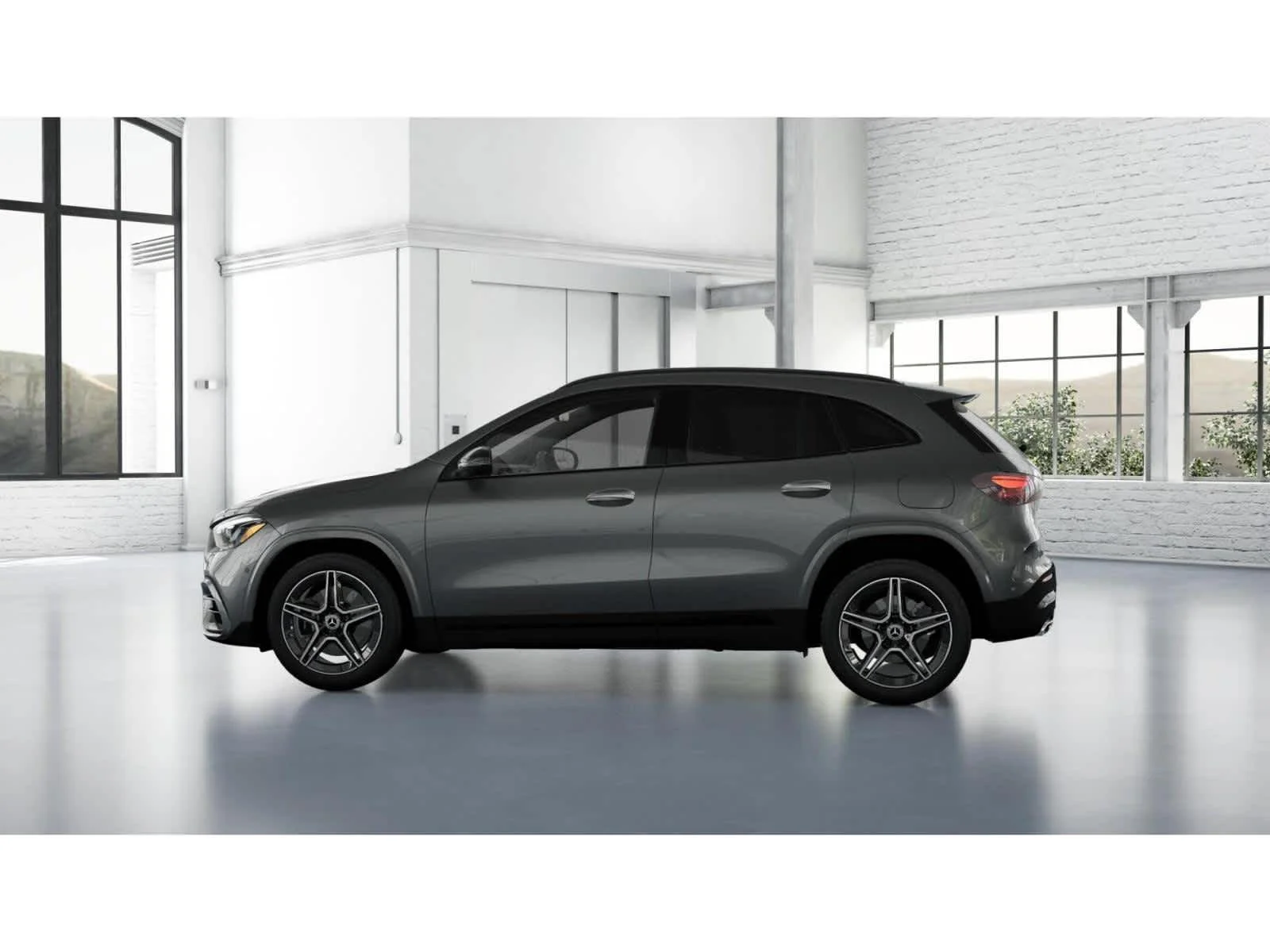 Used 2026 Mountain Grey Metallic Mercedes-Benz GLA 250 image 32