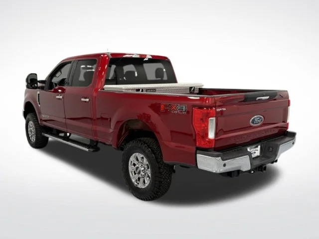 Used 2017 Red Ford XLT image 6