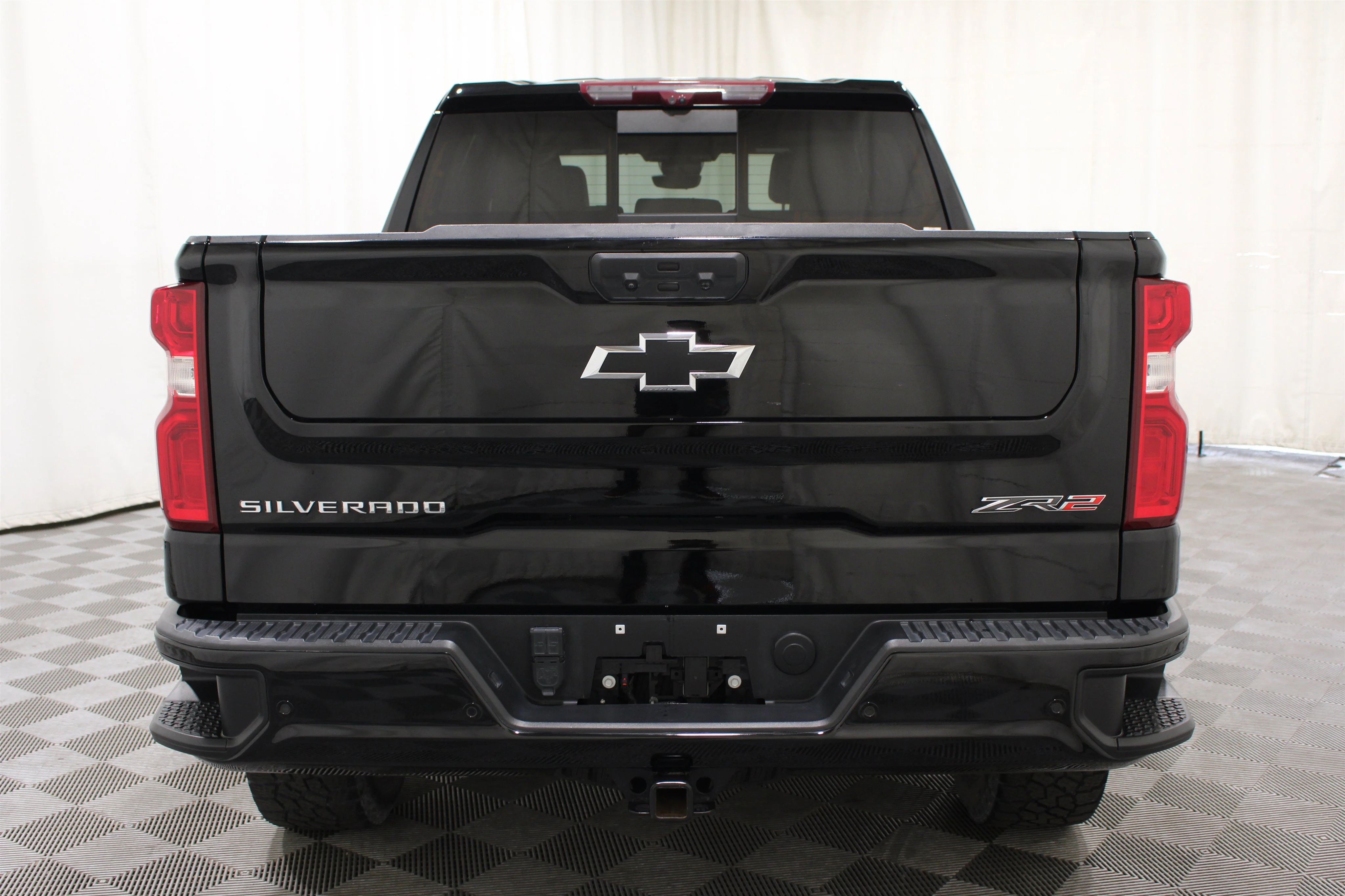 2024 Chevrolet Silverado 1500 ZR2 - Photo 29