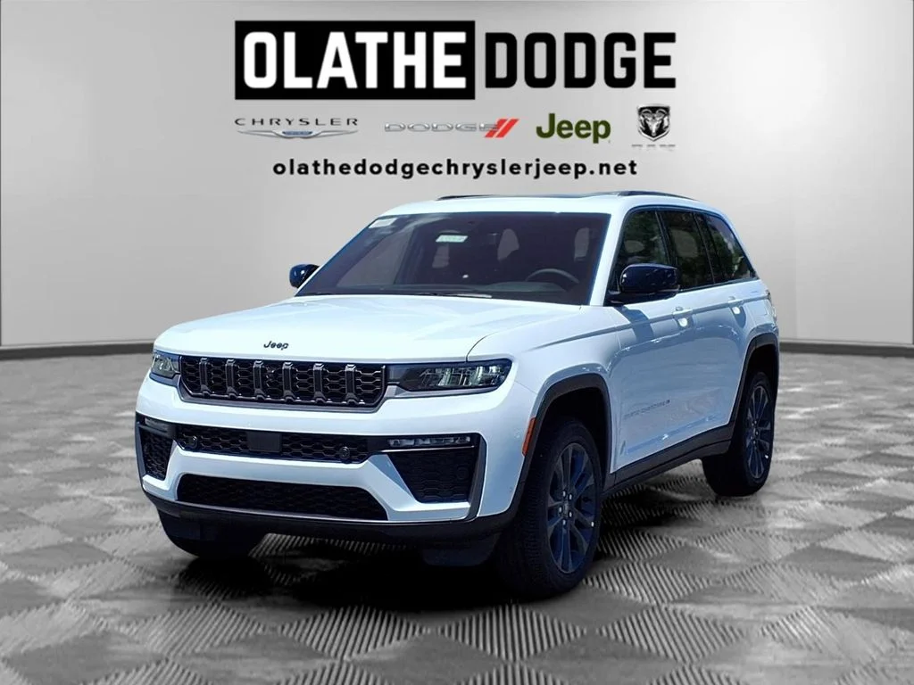 2025 Jeep Grand Cherokee trim levels | Olathe Dodge Chrysler Jeep Ram