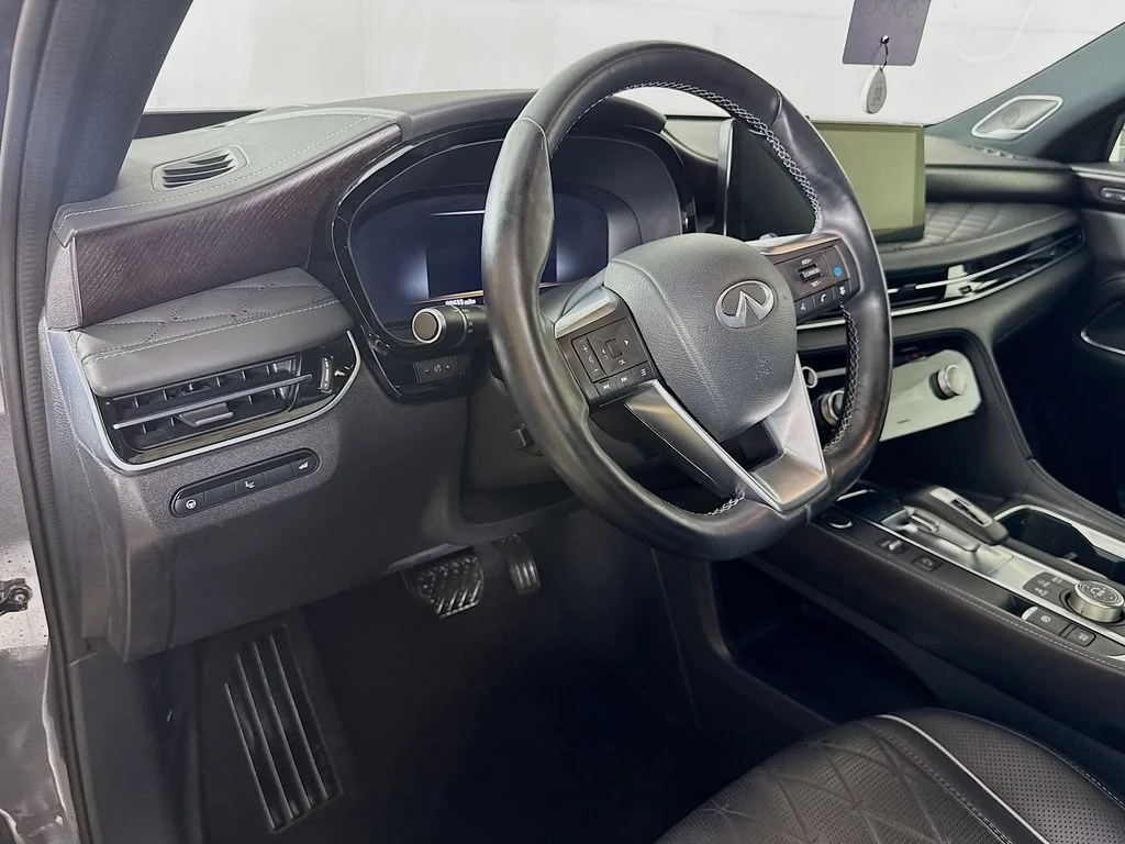 Certified Used 2022 Gray INFINITI Autograph image 11