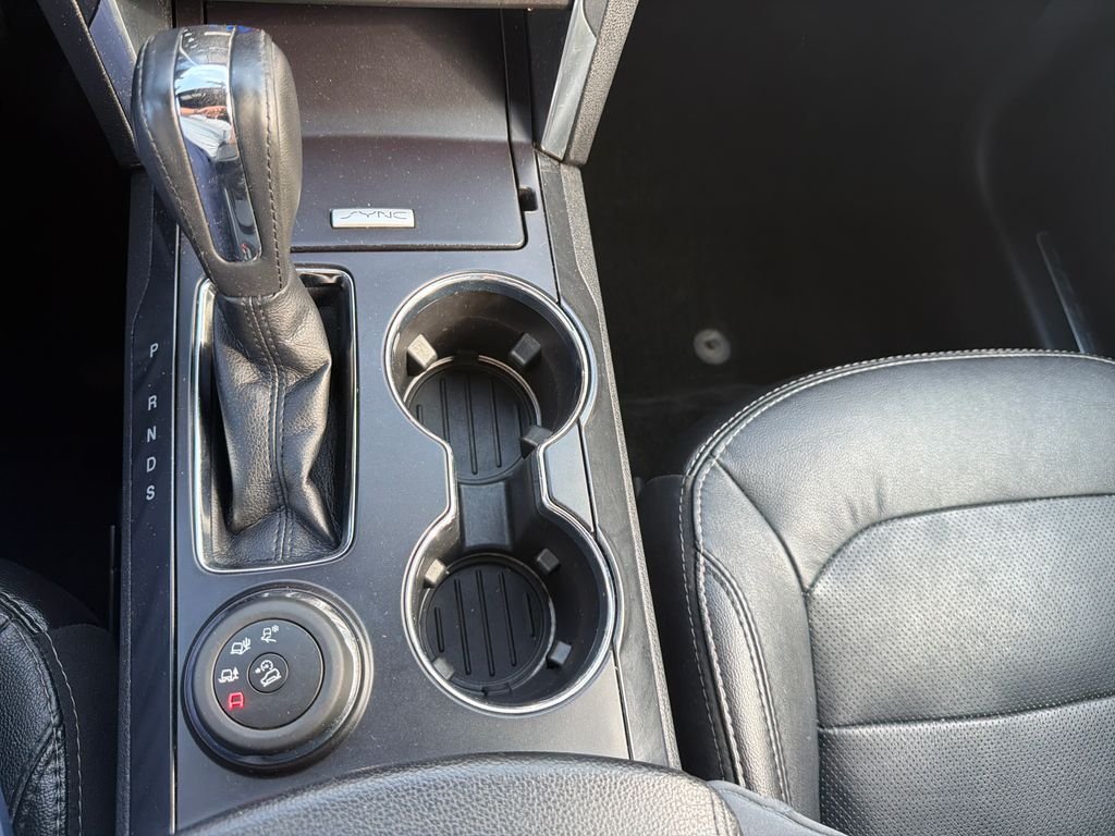 Used 2018 Gray Ford Limited image 26