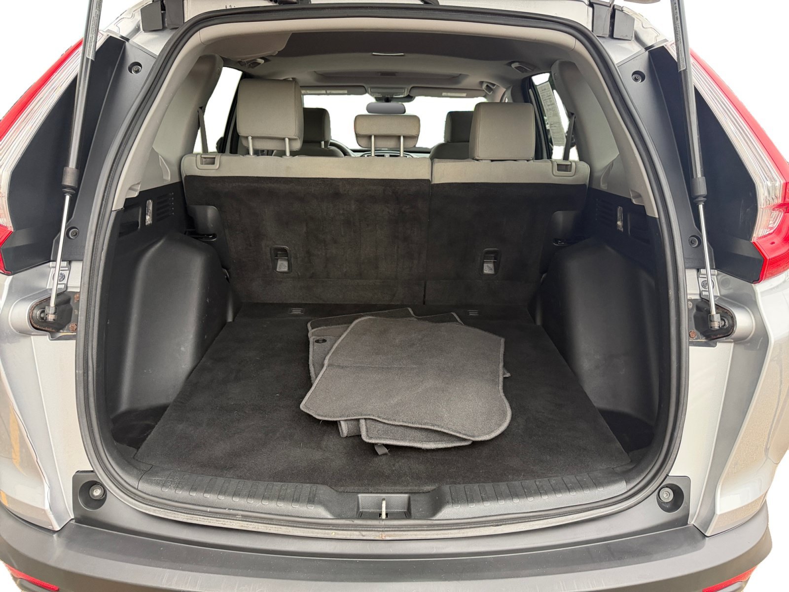Used 2017 Silver Honda EX image 39