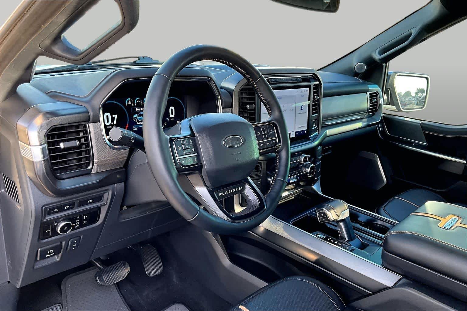 Used 2023 Star White Metallic Tri-Coat Ford Platinum image 19