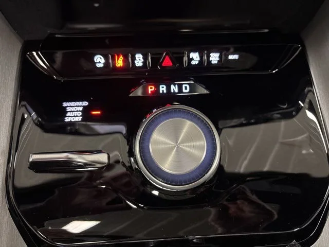 New 2026 High Gloss Black Exterior Paint Jeep Limited Altitude image 30