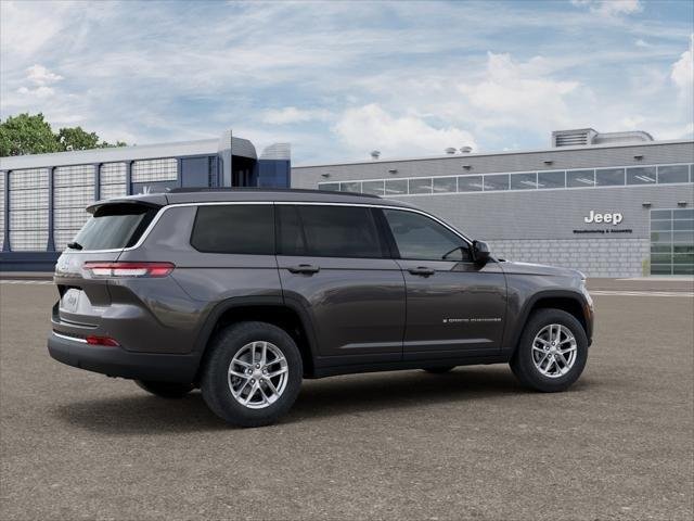 New 2026 Baltic Gray Metallic Clear-Coat Exterior Paint Jeep Laredo image 2