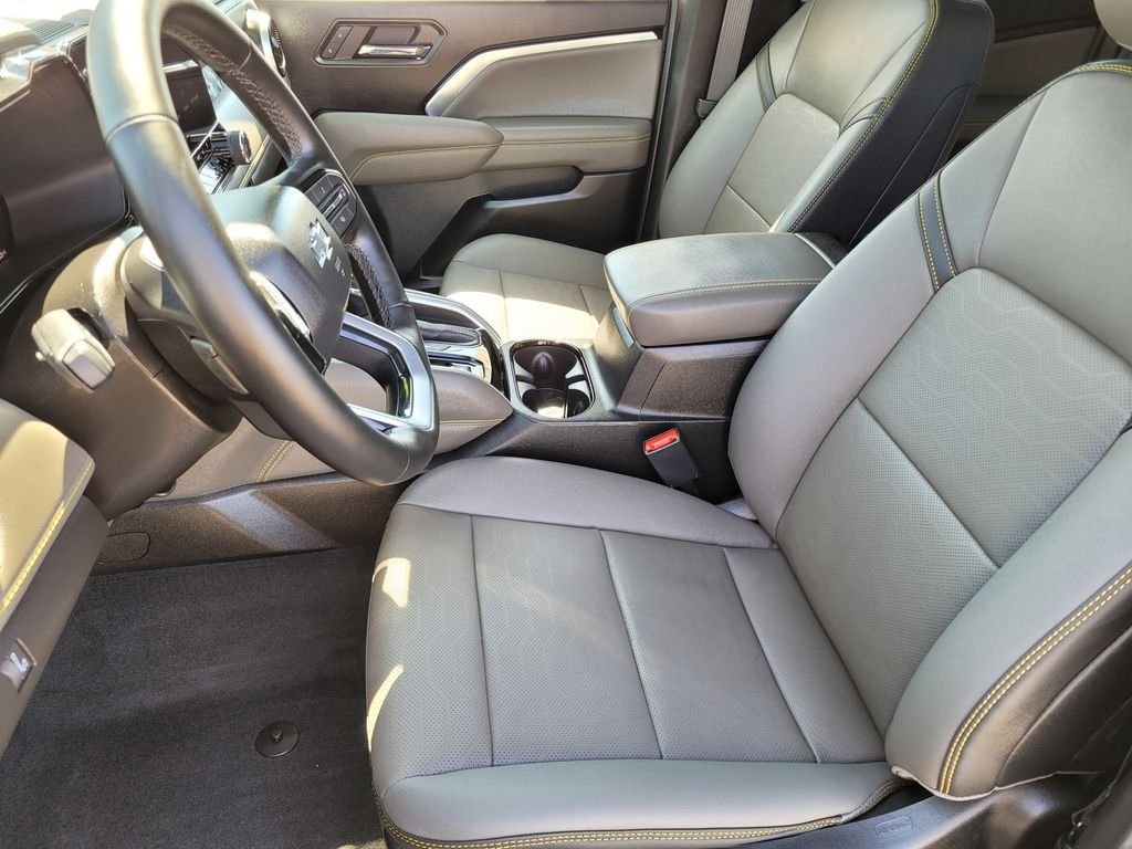 Used 2026 White Chevrolet ZR2 image 16