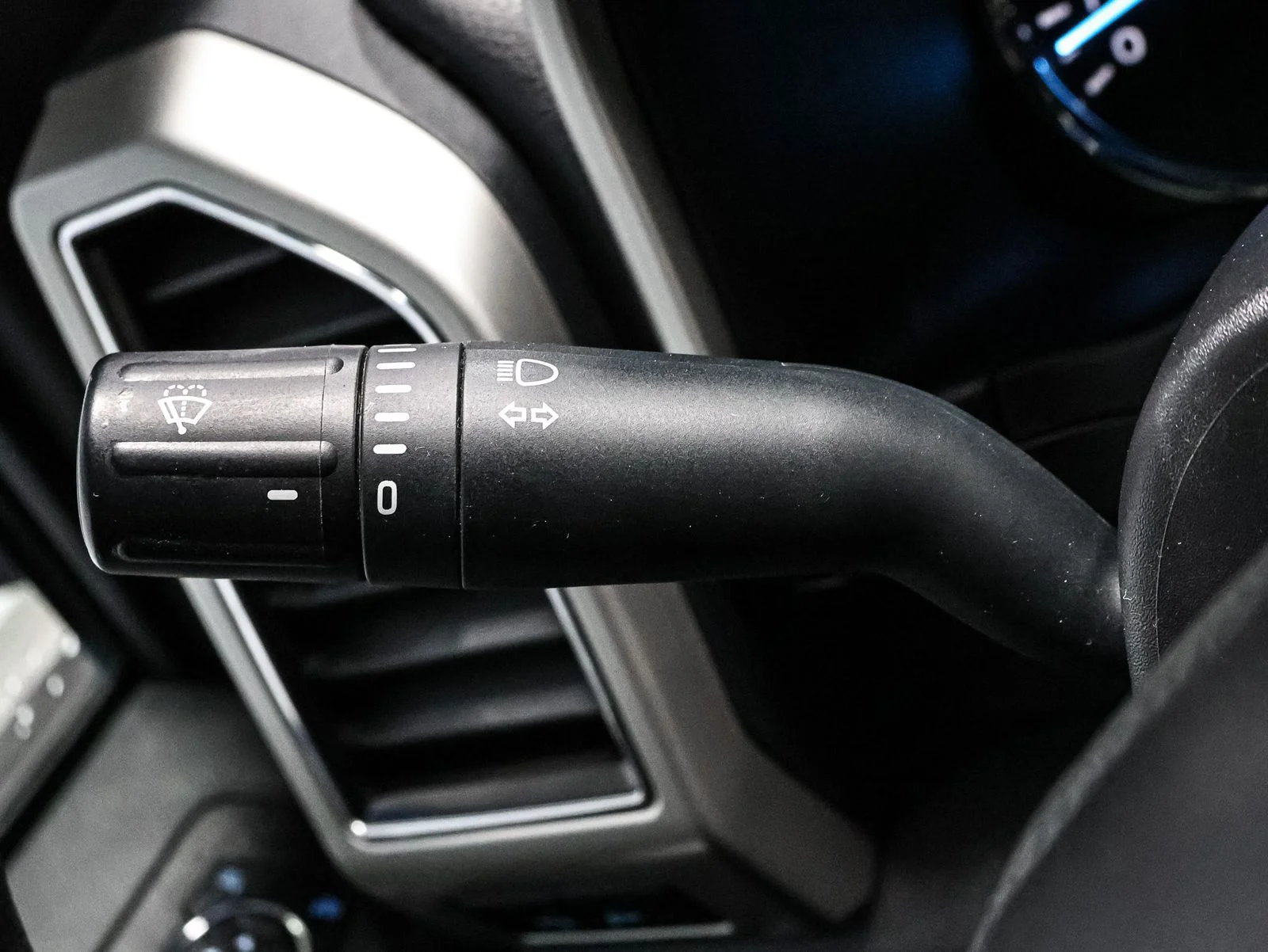 2020 Ford F-150 Lariat - Photo 37