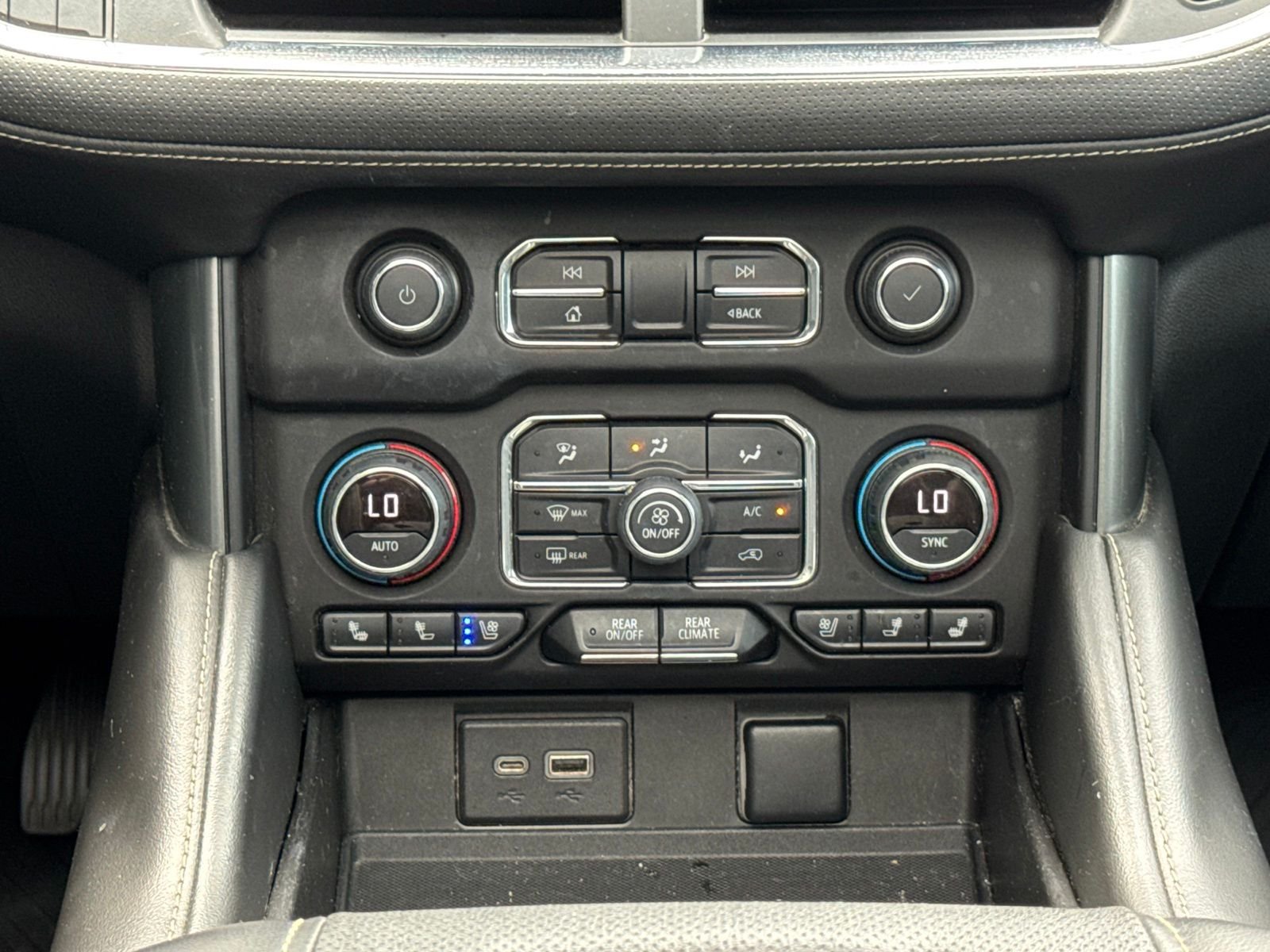 Used 2023 Black Chevrolet Premier image 13