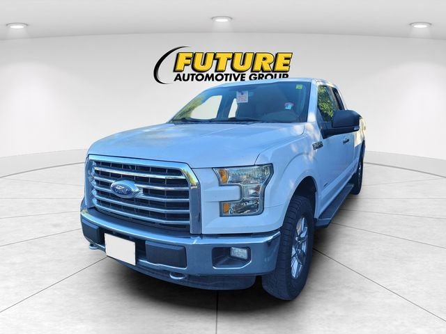 Used 2016 White Ford XLT image 3
