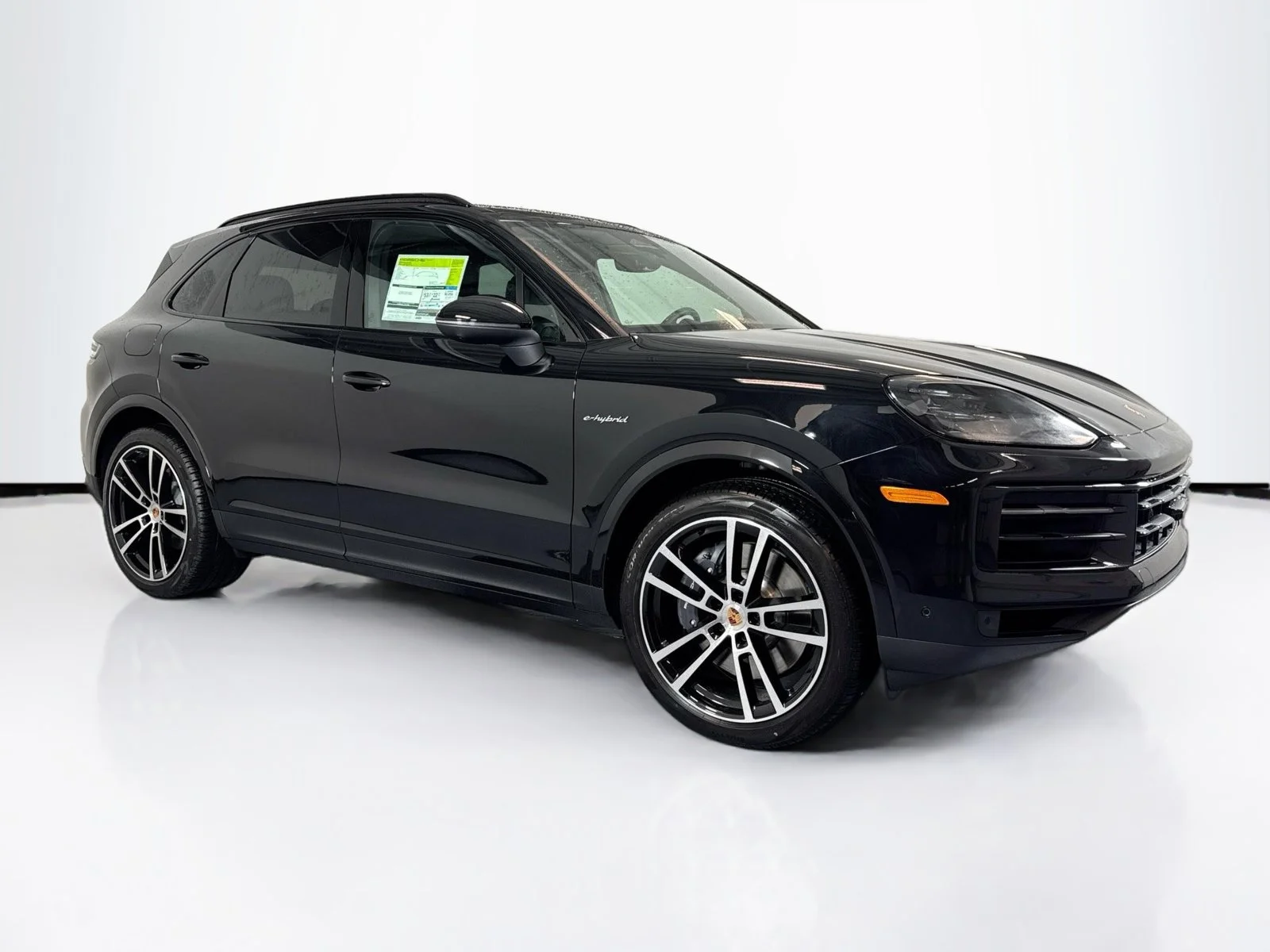 New 2026 Chromite Black Metallic Porsche E-Hybrid image 7