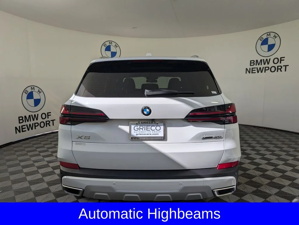 Used 2026 Alpine White BMW xDrive40i image 7
