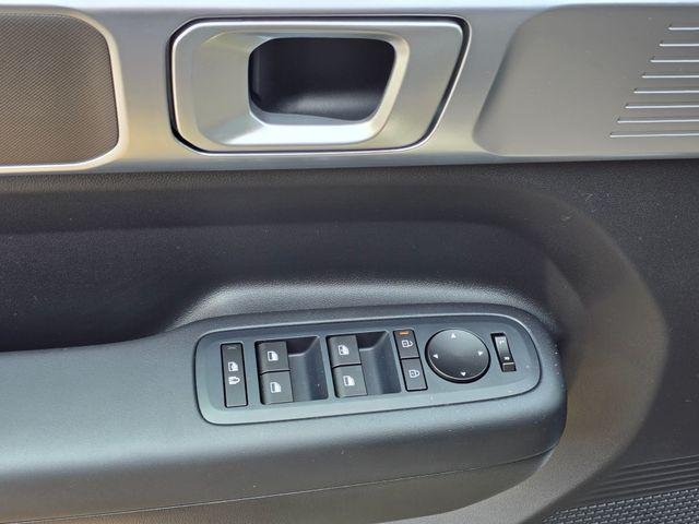2026 Hyundai Santa Fe SE - Photo 22
