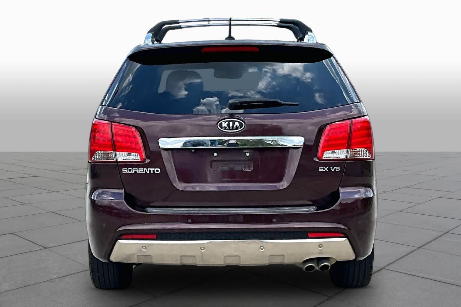 Used 2013 Dark Cherry Kia SX image 5