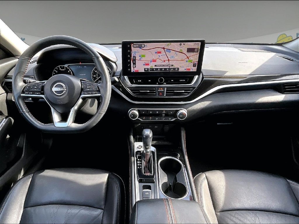 Certified Used 2024 White Nissan 2.5 SR image 21