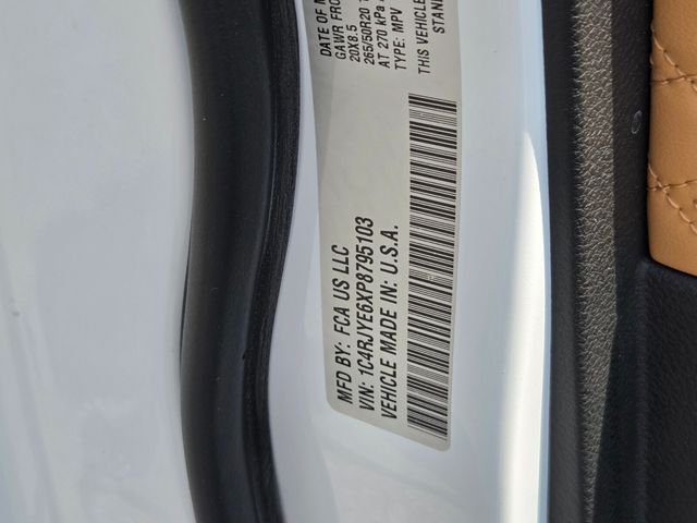 Used 2023 White Jeep Summit 4xe image 35