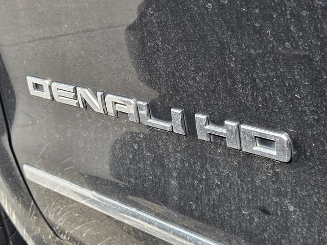 Used 2015 Black GMC Denali image 16