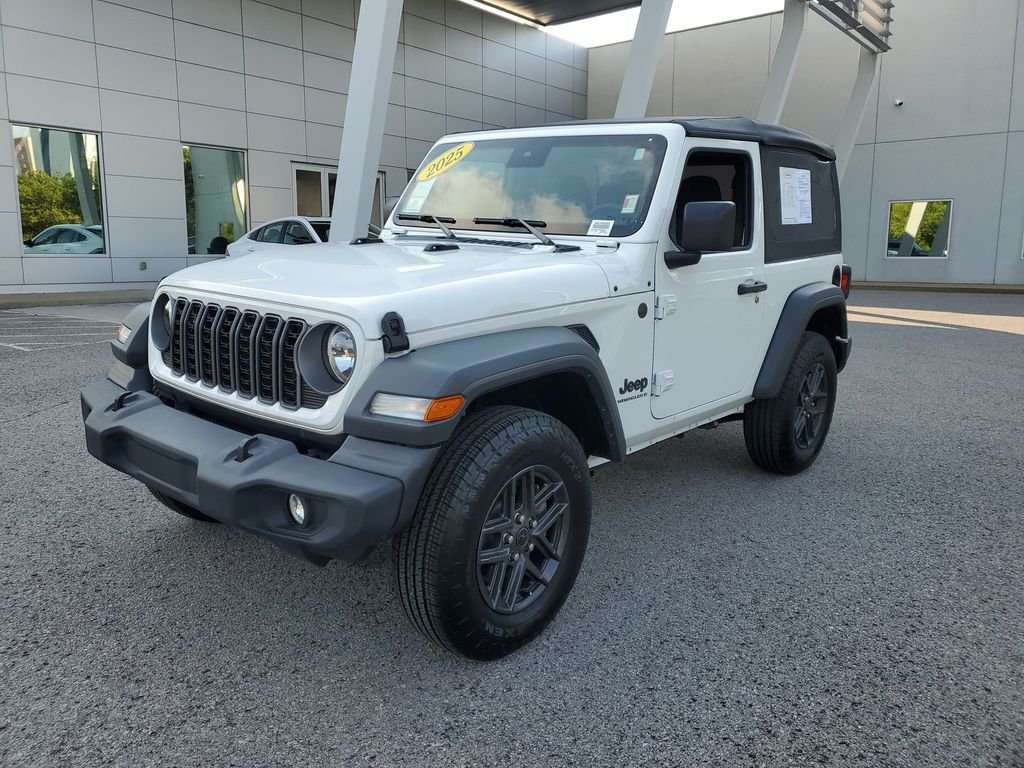 Used 2025 White Jeep Sport S image 2