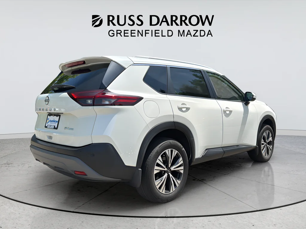 Used 2023 White Nissan SV image 5
