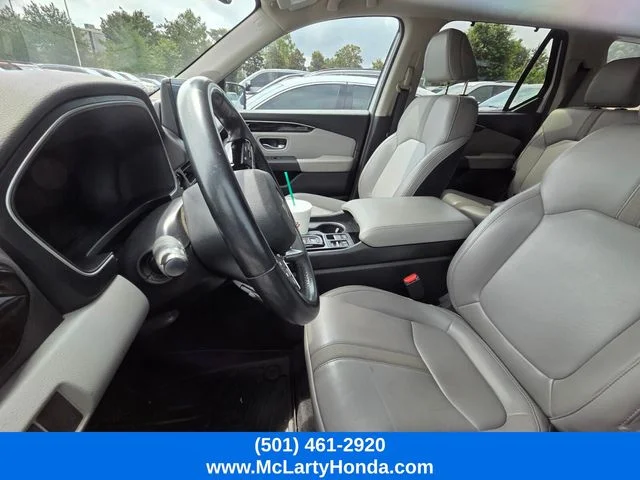 Certified Used 2025 Platinum White Pearl Honda Touring image 9
