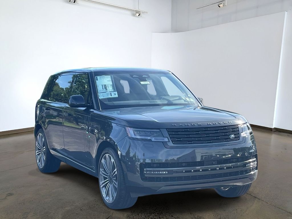 New 2026 Carpathian Grey Land Rover SE image 3