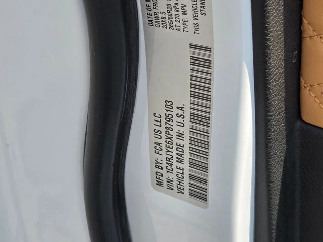 Used 2023 White Jeep Summit 4xe image 35