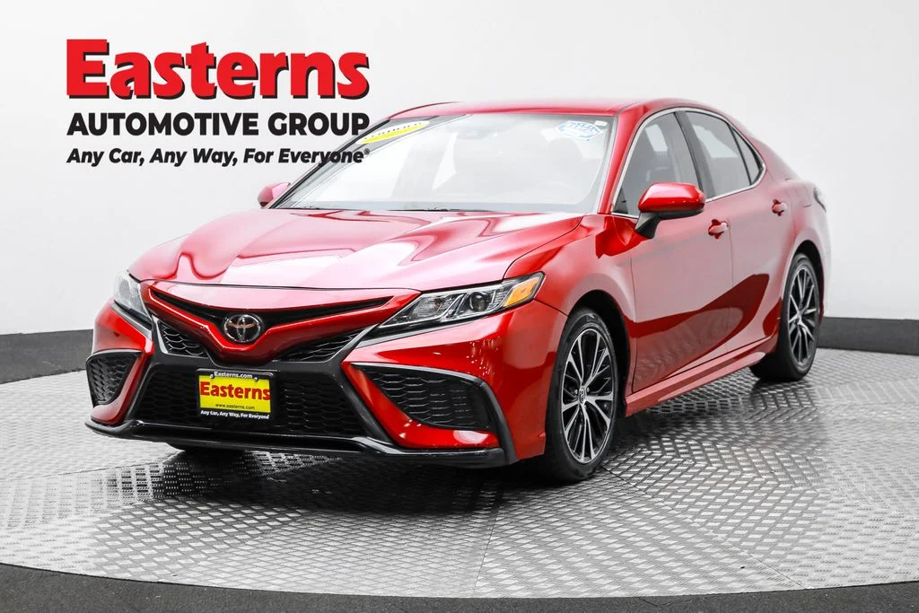Used 2021 Red Toyota SE image 1