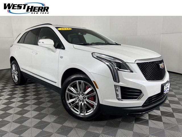 2023 Cadillac XT5 AWD Sport
