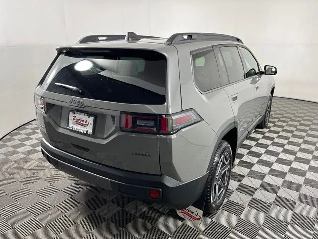 Used 2026 Gray Jeep Laredo image 7
