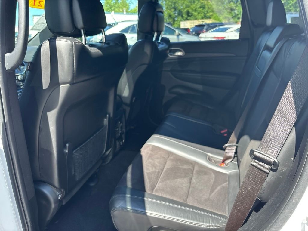 Used 2021 White Jeep Laredo X image 17
