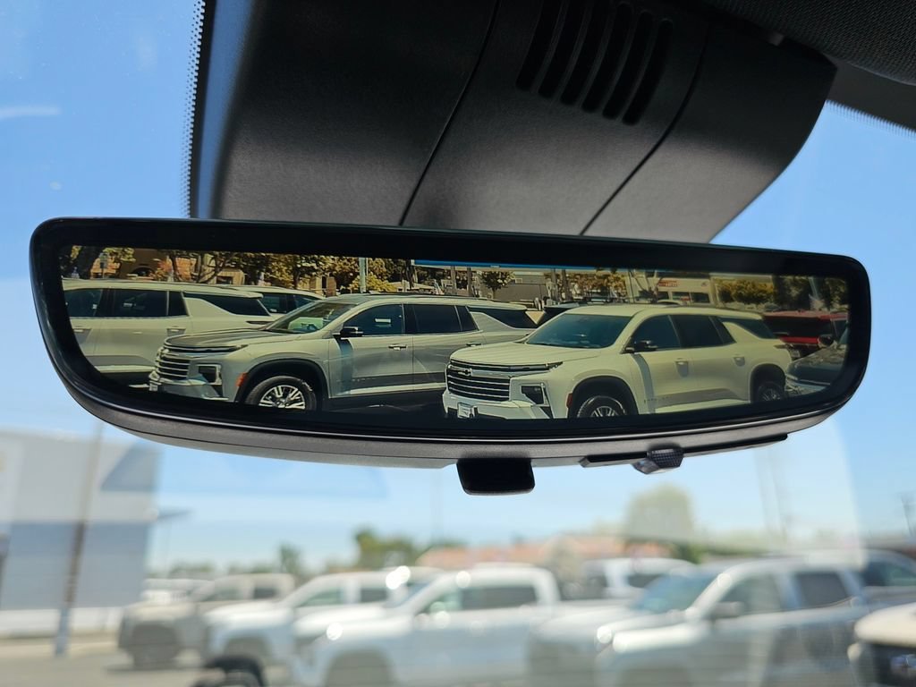 New 2026 Black Chevrolet RST Stars and Steel Edition - Extended Range image 31