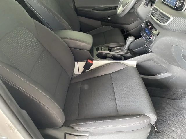 Used 2019 Dazzling White Hyundai Night image 10