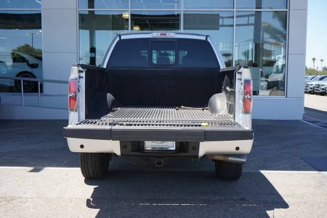 Used 2014  Ford XL image 8
