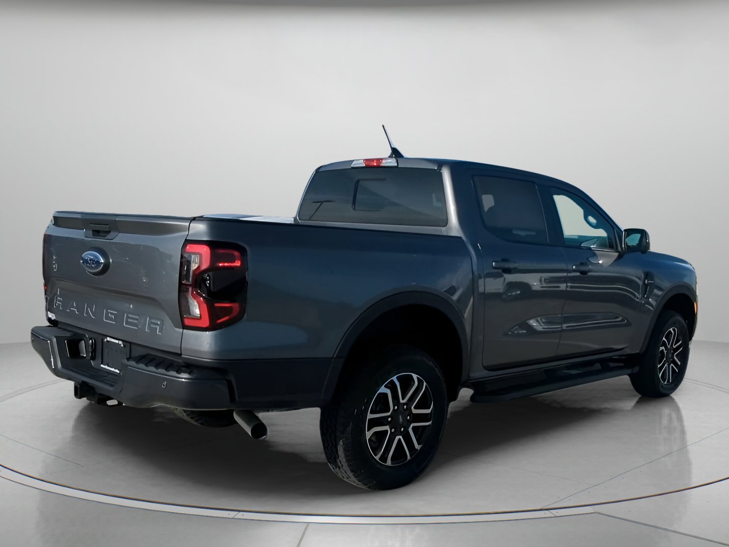 New 2026 Carbonized Gray Metallic Ford Lariat® image 25
