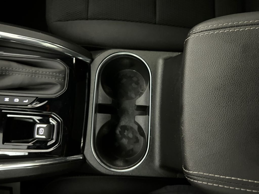 Used 2025 Blue GMC Elevation image 23