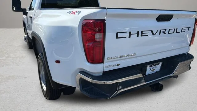 Used 2025 Summit White Chevrolet WT DRW image 36